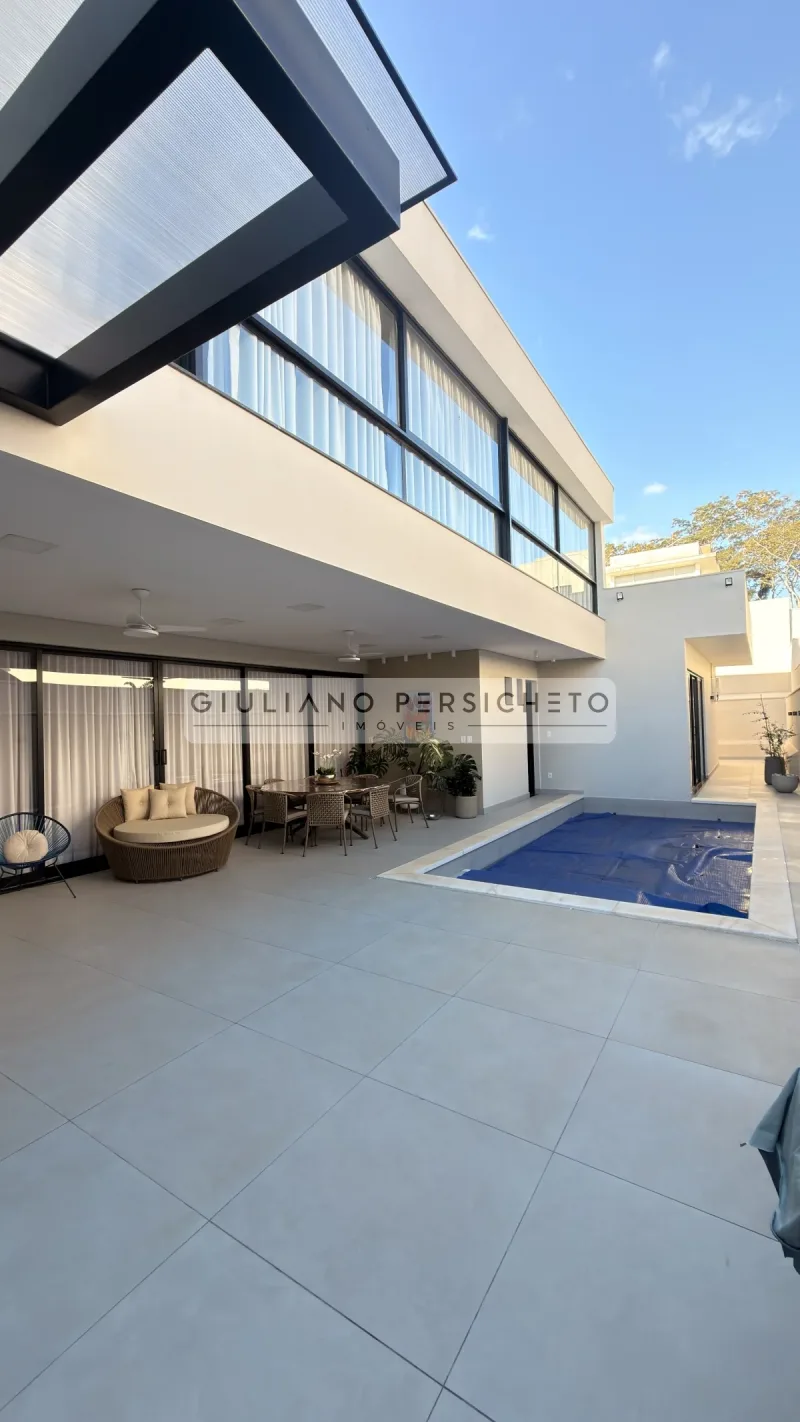 Casa à Venda no Condomínio CháCara Odete - Bauru